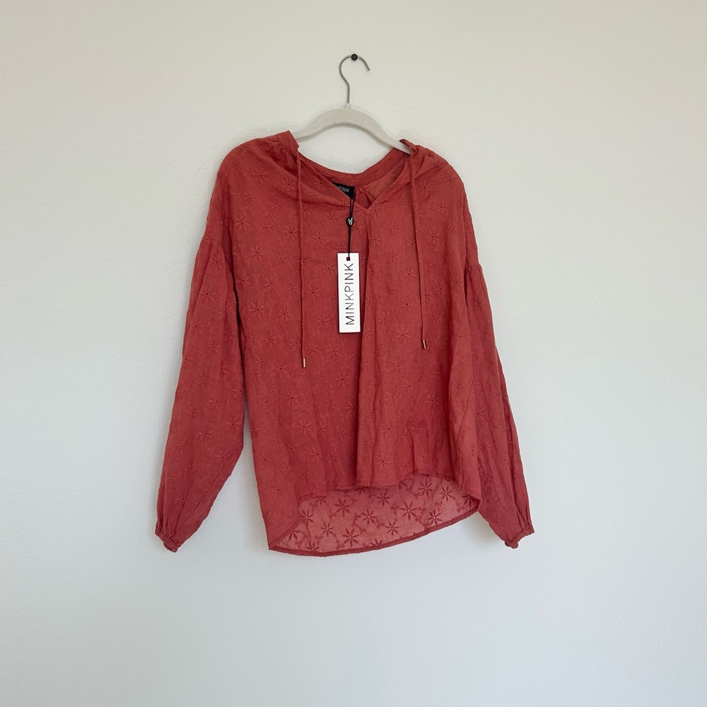 NWT MinkPink Long Sleeve Eyelet Floral Top & Tiered Mini Skirt Set - Picture 2 of 7
